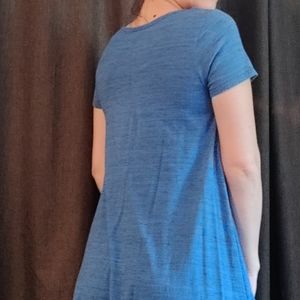XXS LuLaRoe Carly t-shirt dress, heathered blue